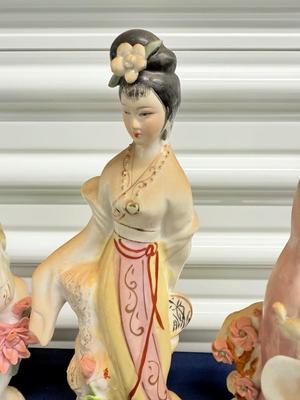 Vintage Chinese porcelain court lady figurines