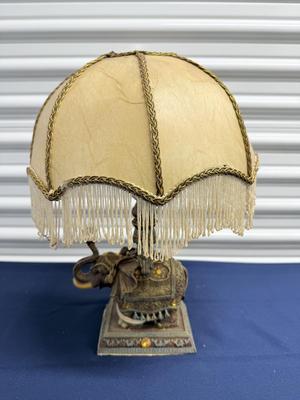 Vintage Resign Elephant lamp