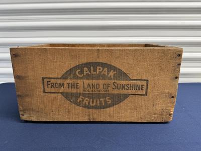 Vintage Calpak Wood fruit box