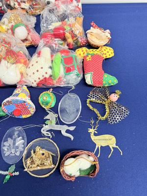 Vintage Holiday ornaments & decorations Lot 1