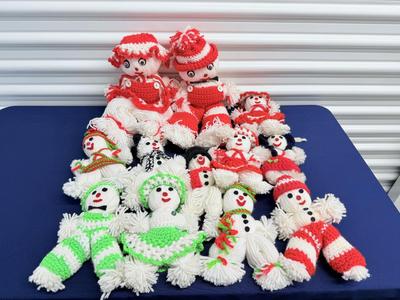 Vintage home made crochet yarn dolls - lot 2