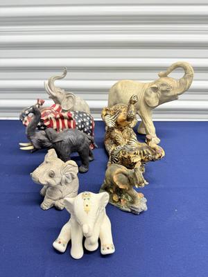 Elephant figurines - Lot 2