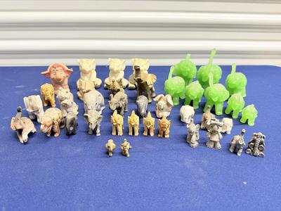 Elephant Figurines - Lot 5