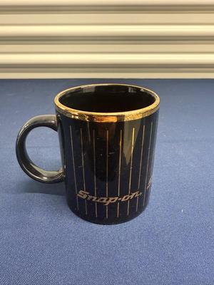 Vintage Gold & Black Snap on Mug