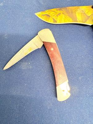 Folding pocket knives - Lot of 4