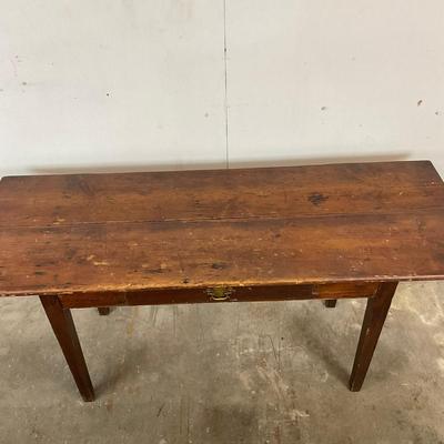 644 Antique Pine One Drawer Tavern Table