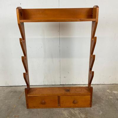 652 Two Drawers Cedar Gun Rack