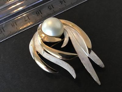 Vintage Brooch