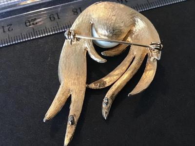 Vintage Brooch