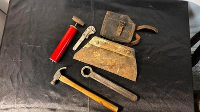 AN ASSORTMENT OF OLD HAND TOOLS