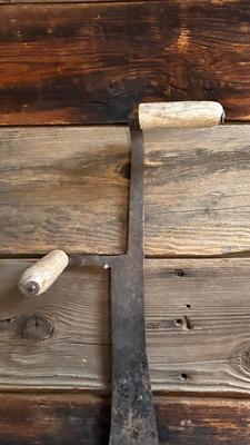 ANTIQUE BEET KNIFE AND HAY KNIFE/SAW