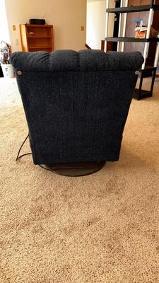 DUAL MASSAGING RECLINER