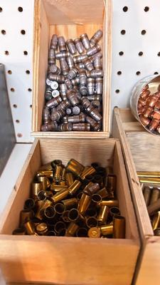 9MM, 357, & 40 CALIBER SHELLS AND BULLETS FOR RELOADING