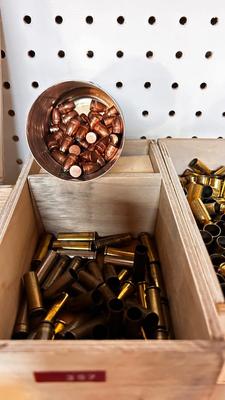 9MM, 357, & 40 CALIBER SHELLS AND BULLETS FOR RELOADING