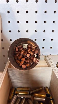 9MM, 357, & 40 CALIBER SHELLS AND BULLETS FOR RELOADING