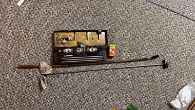 COMPLETE GUN CLEANING KIT UNSURE OF THE CALIBER AND EXTRAS FOR SHOTGUNS