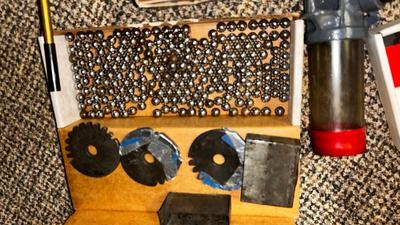 LYMAN NO. 55 BENCH-MOUNT POWDER MEASURE FOR RELOADING AMMUNITION, LEE POWDER MEASURE KIT BOX OF 11mm (7/16”) STEEL BALLS AND MORE