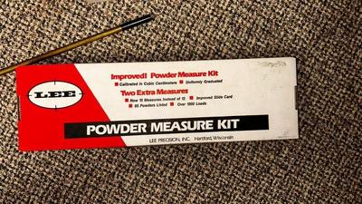 LYMAN NO. 55 BENCH-MOUNT POWDER MEASURE FOR RELOADING AMMUNITION, LEE POWDER MEASURE KIT BOX OF 11mm (7/16”) STEEL BALLS AND MORE