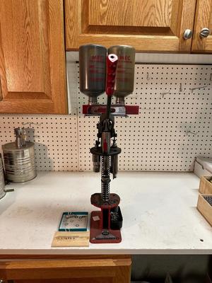 MEC 600 SHOTSHELL RELOADING PRESS AND MORE