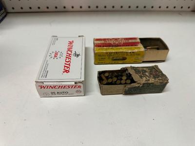 BOX OF 25 AUTO FULL METAL JACKETS, ,PARTIAL BOX OF 32 AUTO, OTHER VARIOUS PISTOL AMMUNITION