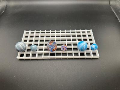 BOULDERS AND MATCHING SMALLER MABLES