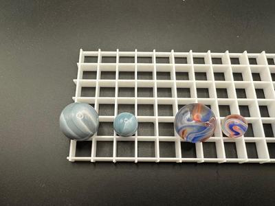 BOULDERS AND MATCHING SMALLER MABLES