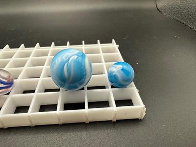 BOULDERS AND MATCHING SMALLER MABLES