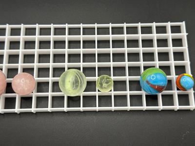 BOULDERS WITH MATCHING SMALLER MARBLES