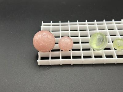 BOULDERS WITH MATCHING SMALLER MARBLES