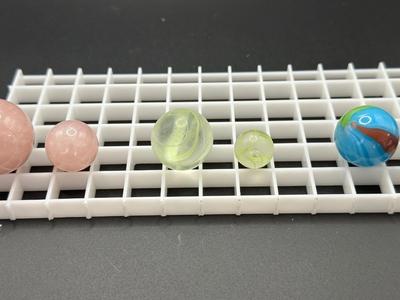 BOULDERS WITH MATCHING SMALLER MARBLES