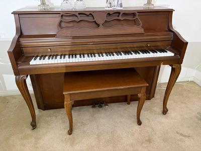 Rudolph Wurlitzer Piano and bench