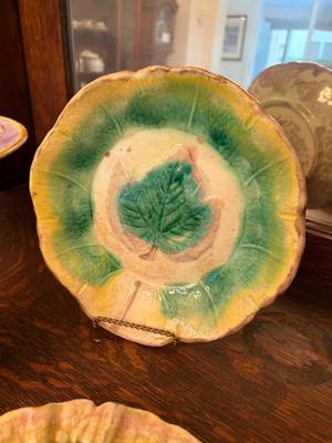 5 pieces Majolica Leaf Dishes