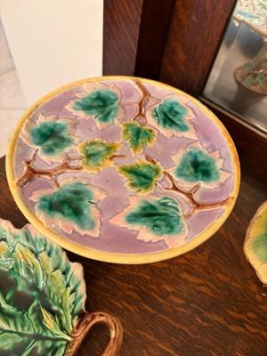 5 pieces Majolica Leaf Dishes