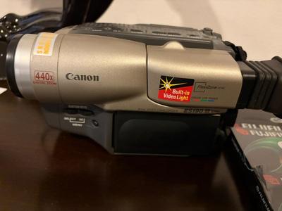 Canon ES190 8mm Camera & film
