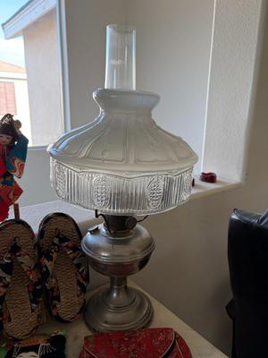 Hurricane lamp