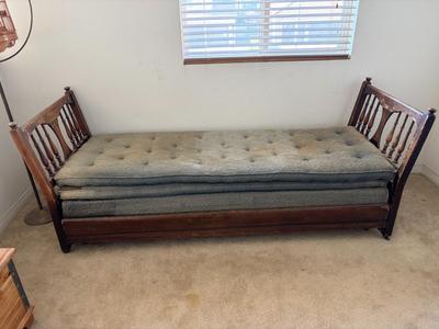Antique daybed