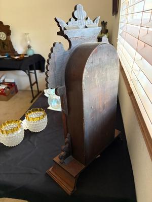 Antique parlor mantle clock