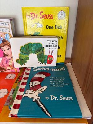 7 children's books & colored pencils