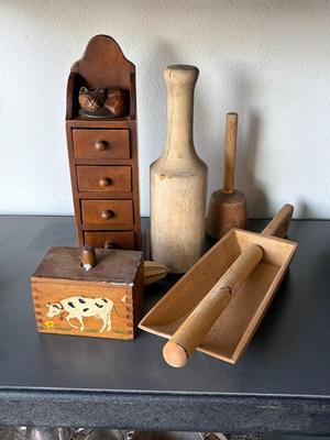 Misc wood kitchen gadgets