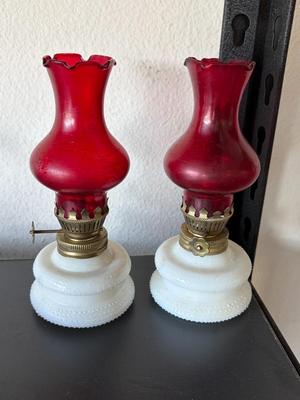 Pair of mini oil lamps