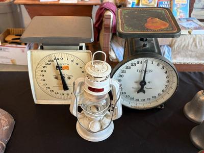 2 vintage scales and a lantern
