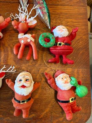 20 pcs of vintage Christmas decorations