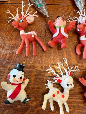 20 pcs of vintage Christmas decorations