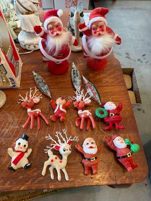 20 pcs of vintage Christmas decorations