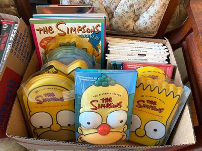 Box Simpsons DVDs and books