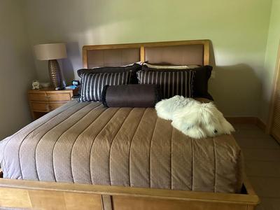 King size bedroom set