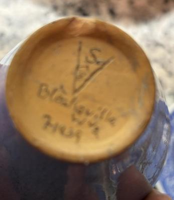 6 mini Spode plates, small vase