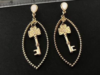 Sale Photo Thumbnail #116