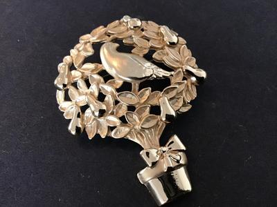 Sale Photo Thumbnail #127: See pictures