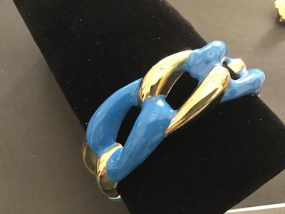 Sale Photo Thumbnail #126: See pictures